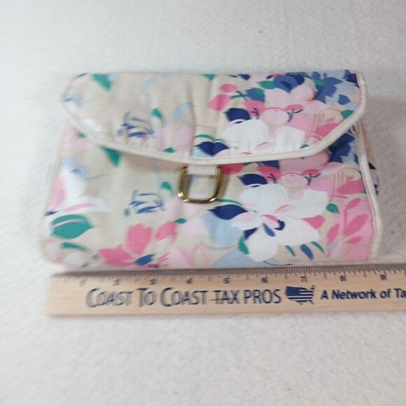 Diane Von Furstenberg (DVF) Quilted Floral Travel Makeup Bag 3 Section Case - Picture 12 of 15